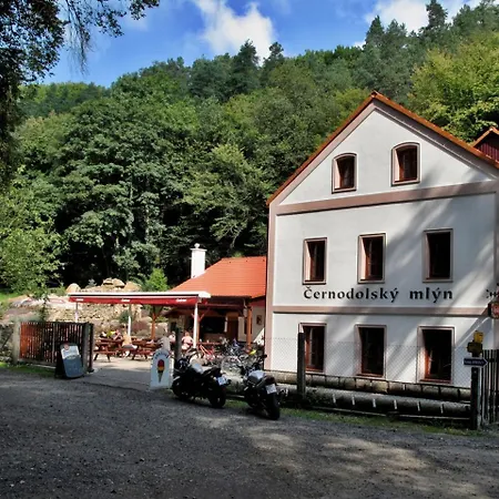 Villa Chaloupka U Lovose
