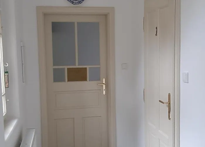 Villa Chaloupka U Lovose *